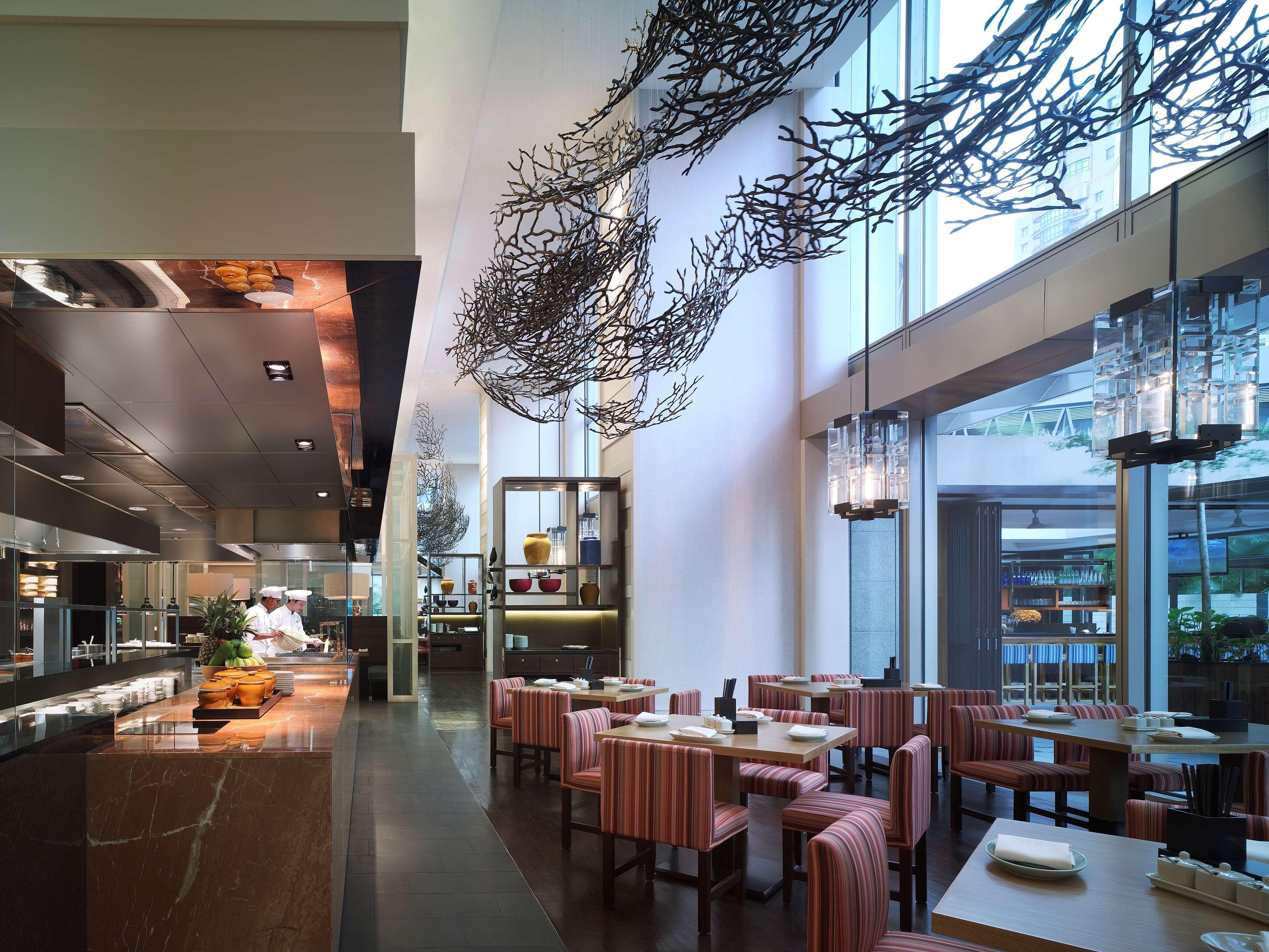 Grand Hyatt 5*