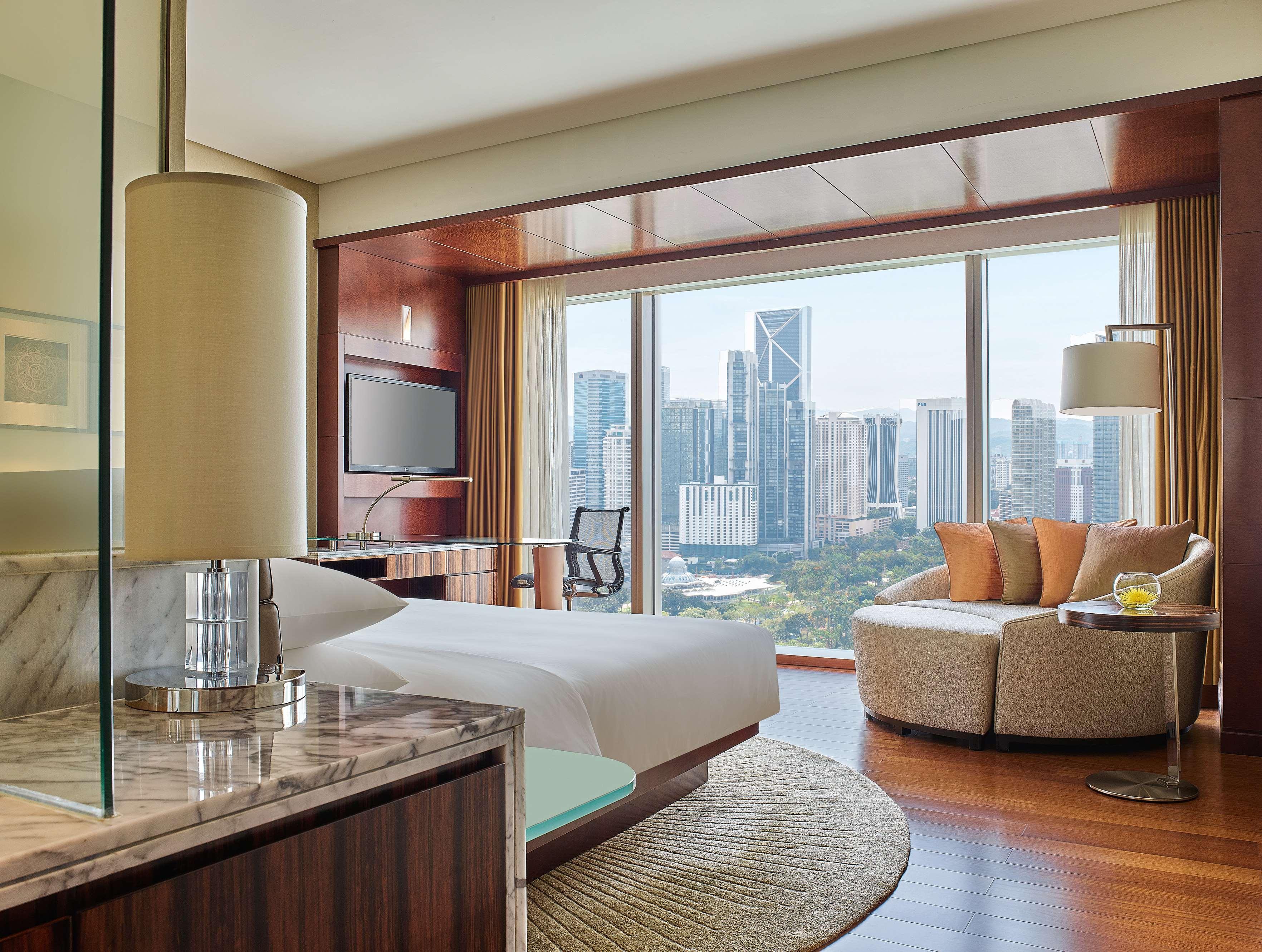 Grand Hyatt Hotel 5*